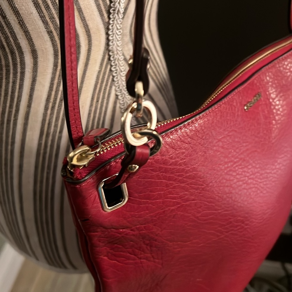🛑 1 hour sale. Coach, Red Pebbled Leather Shoulder Bag - Picture 10 of 13